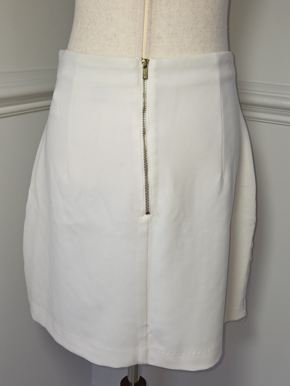 H&M Ivory Embroidered Openwork Mini Skirt 12 Boho Coquette Bridal - Picture 4 of 10